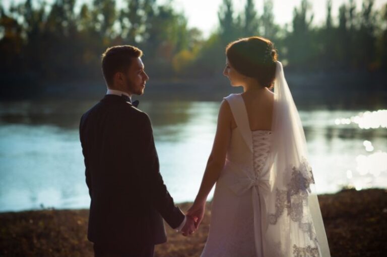 Seattle-wedding-photographers-wedding-videographer-Seattle-WA-wedding-videographers-Seattle-Washington-weddingphotographySeattleWA