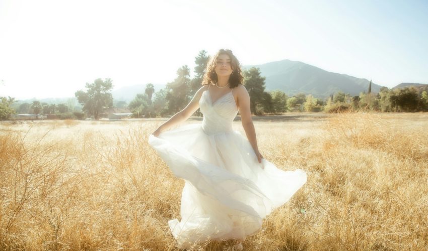 Wedding Photographer in Encinitas, CA creating stunning wedding photos Wedding Photographer Encinitas, CA & Wedding Videography