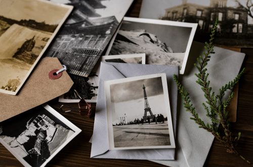 joanna-kosinska-spAkZnUleVw-unsplash Wedding-Photo-Album-Portfolio
