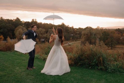 What to Do If It Rains on Wedding Day